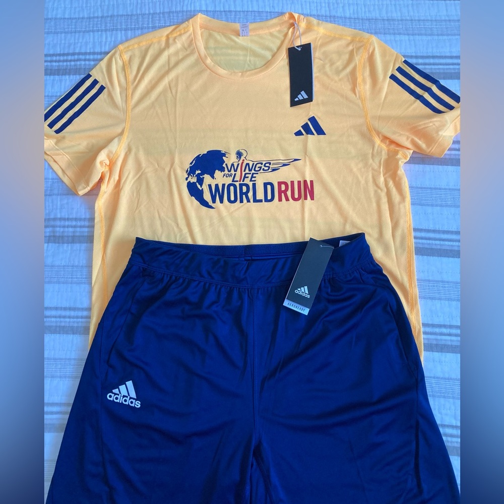 Adidas T-Shirt Aeroready/Knit Shorts Aeroready Set Men’s Sz Medium.